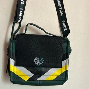 Harry Potter Slytherin Danielle Nicole purse